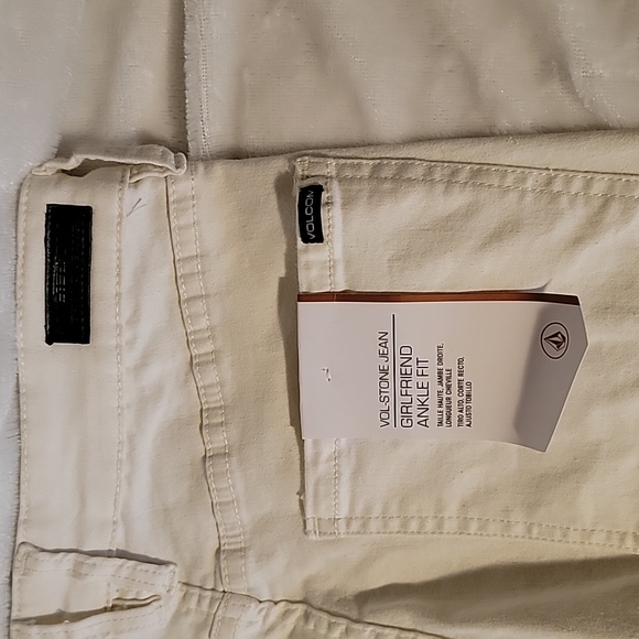 Volcom Brand Jeans Girlfriend Ankle Fit - Picture 6 of 7